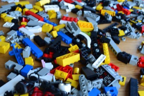 Honderd jaar satire nauwelijks 11 praktische tips om je LEGO-blokjes op te ruimen en te organiseren |  Annelies Minimaliseert®